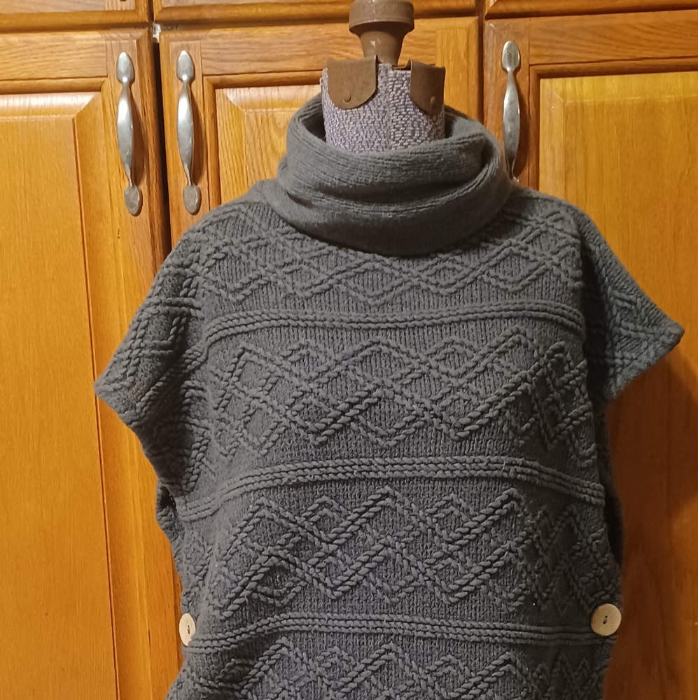 Gray Sweater - image 1